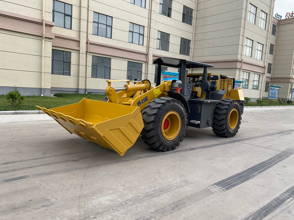 煤礦井下用裝載機